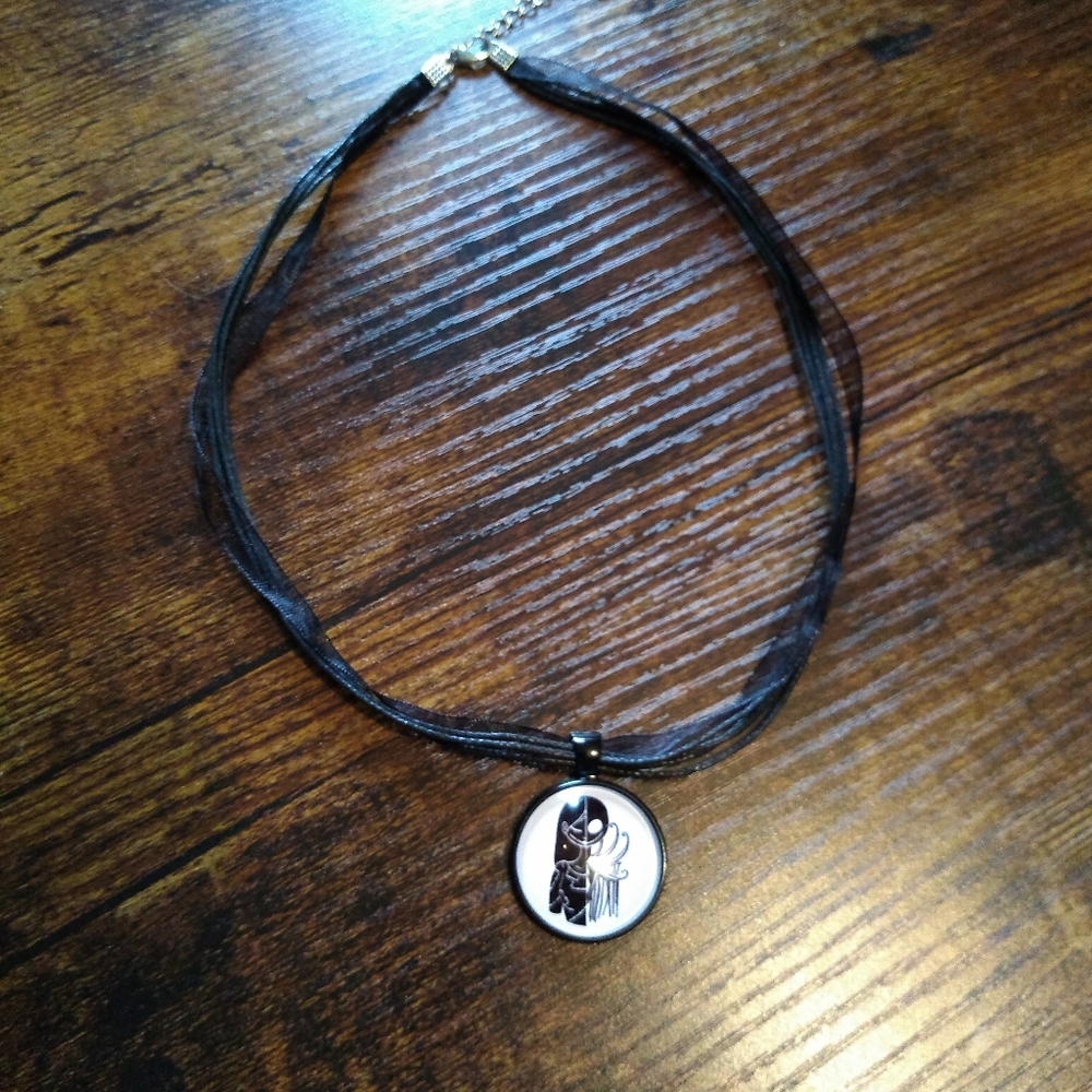 Necklace - Picture 3 of 3